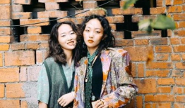 疯产姐妹,姐妹情深，创业路上的欢乐与泪水